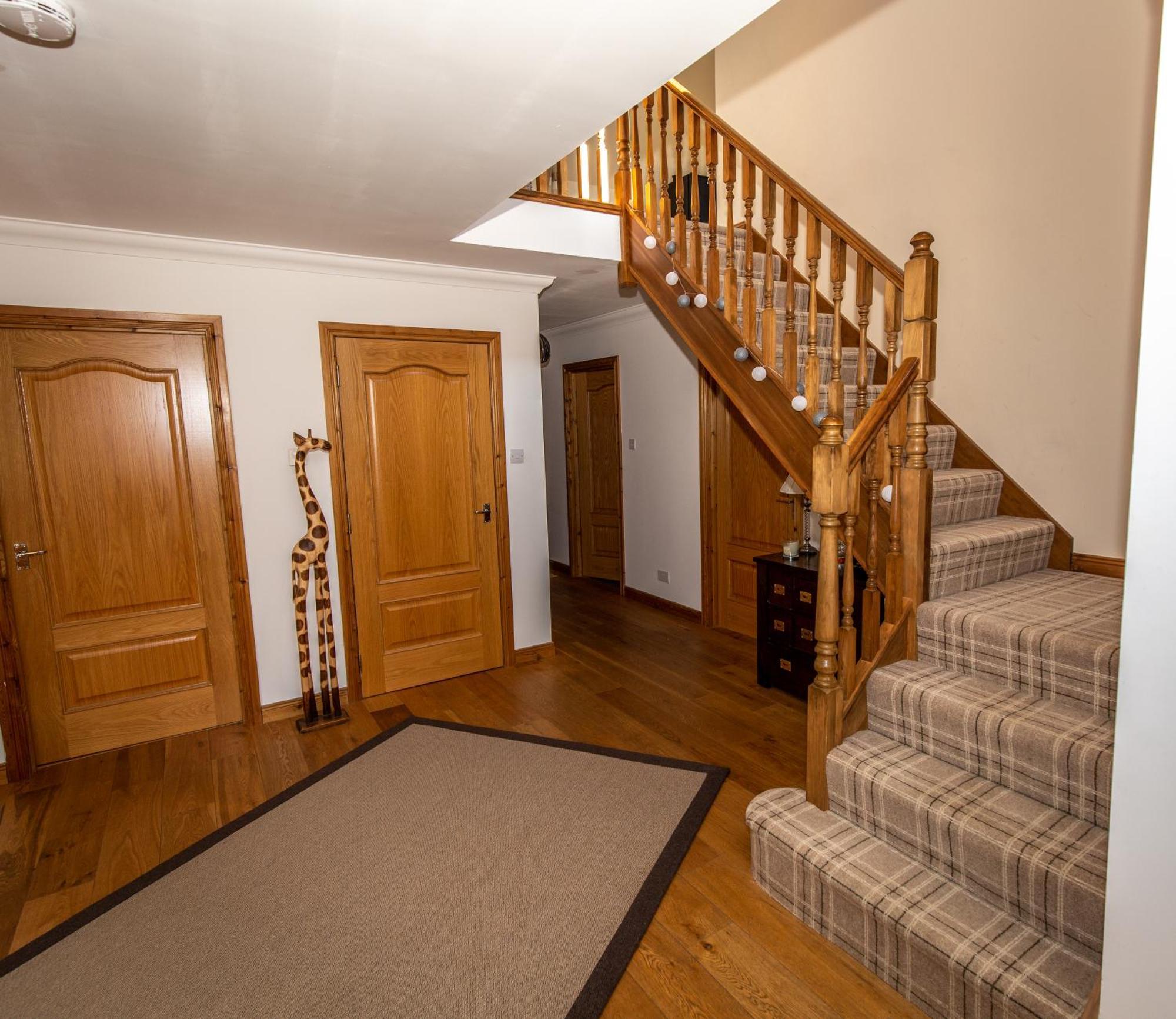 Uircheann Righ Bed & Breakfast Стронтиан Екстериор снимка